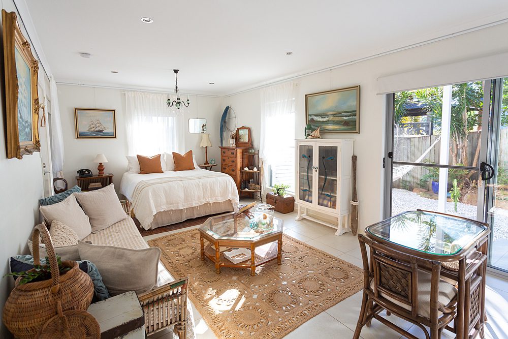 The Seafarer Suite – Coolum Beach Vintage Studio