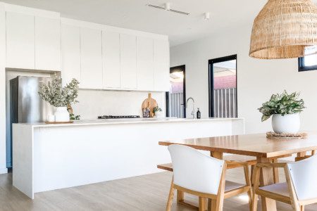 Modern Coastal/Contemporary Kitchen