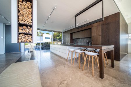 One Eighty Marino - luxury beachfront villa
