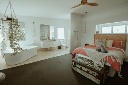Gorgeous 5 Bedroom Beach House