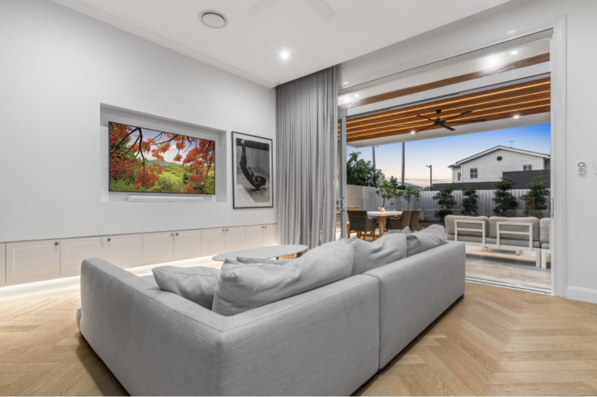 Open Contemporary Ascot House