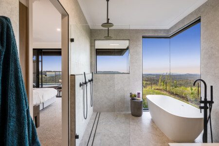 Modern, Executive house overlooking sweeping views of the Great Dividing Range