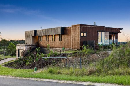 Modern, Executive house overlooking sweeping views of the Great Dividing Range