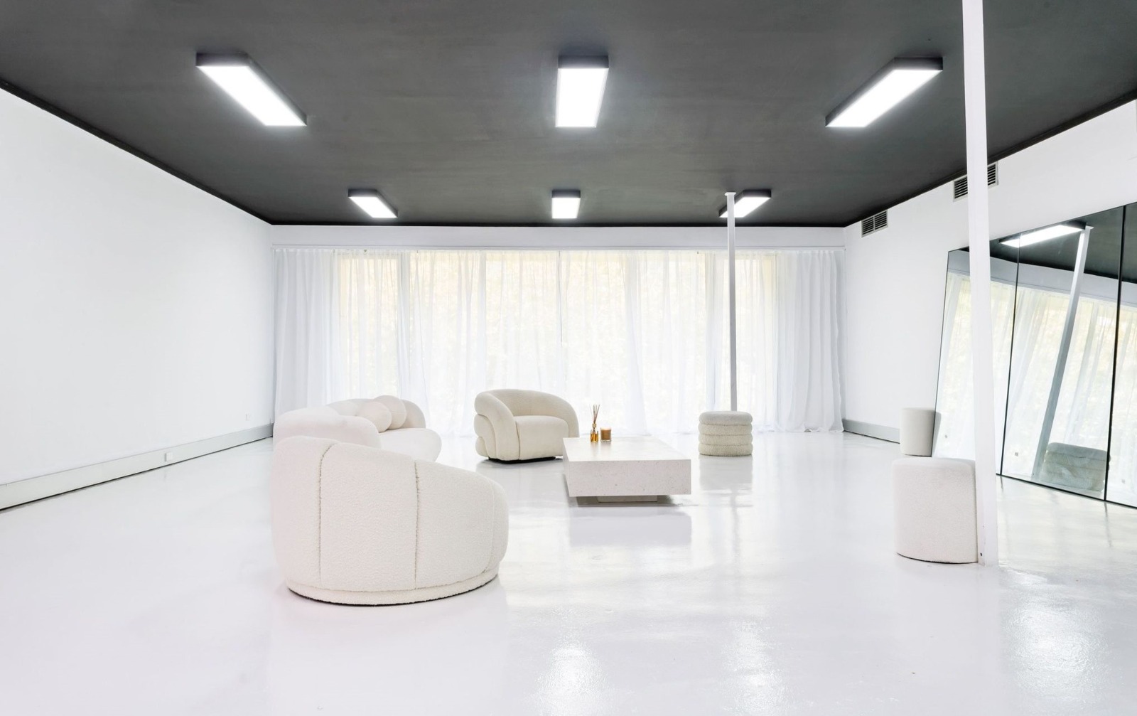 Luxury White Aesthetic Studio