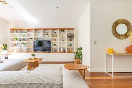 Delightful spacious townhouse in Elwood