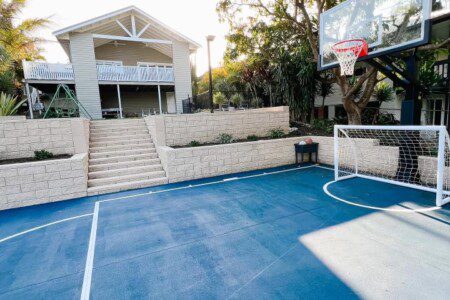 Coastal Hamptons Cottage - Chirn Park