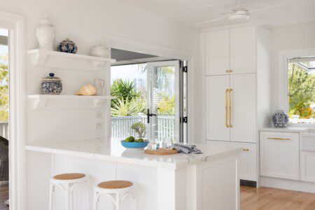 Coastal Hamptons Cottage - Chirn Park