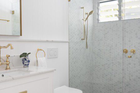 Coastal Hamptons Cottage - Chirn Park