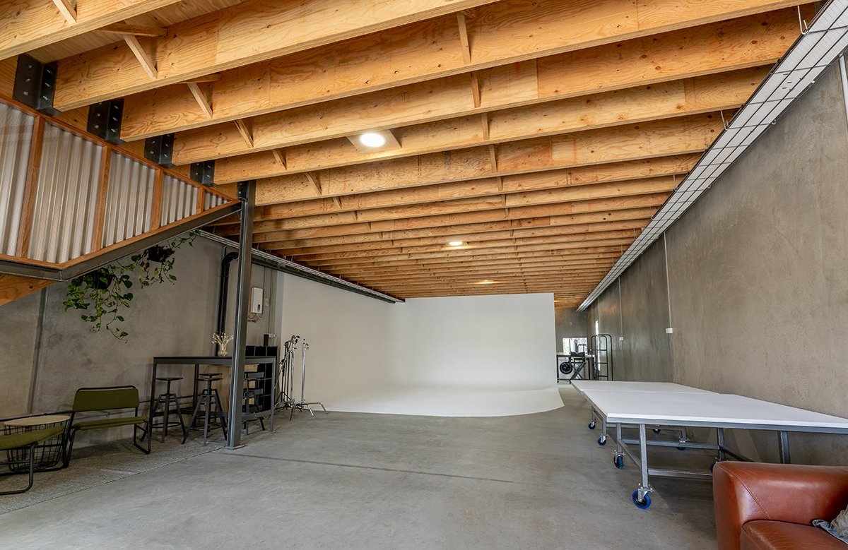 Creative Studio with Cyc, Car Access and more in Melbourne