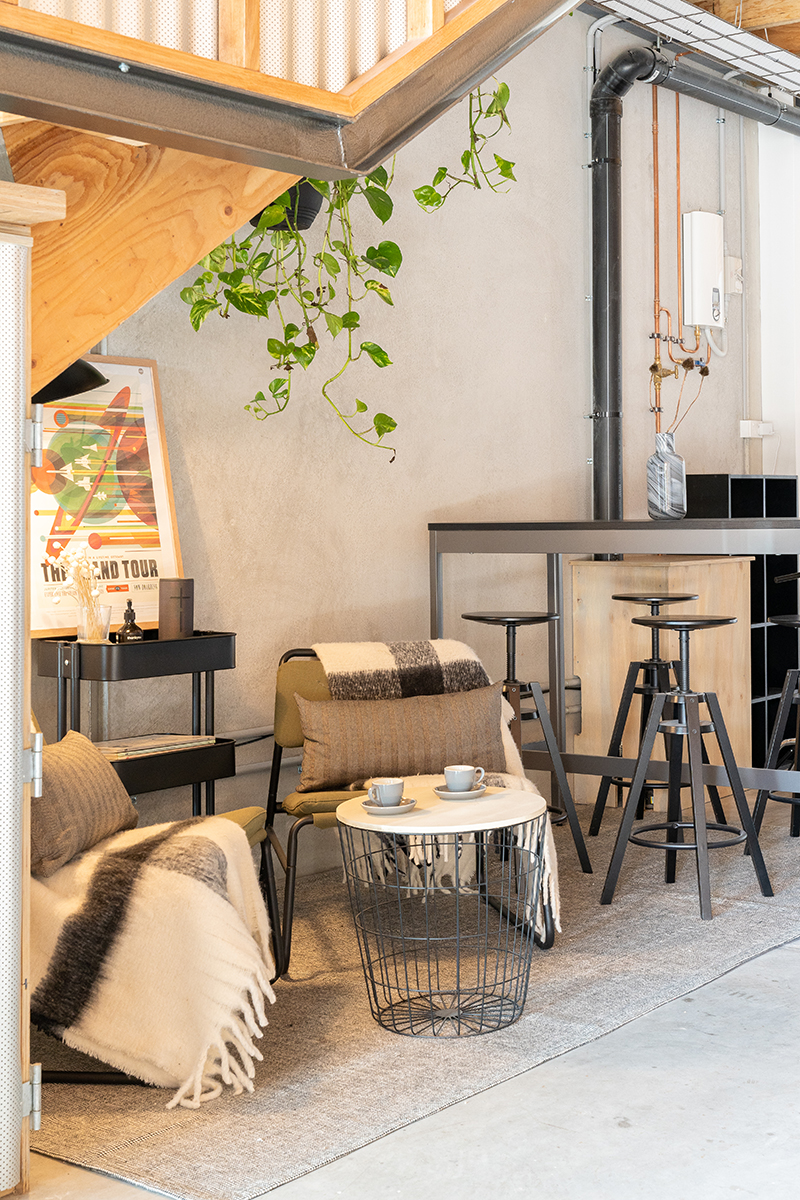 Creative Studio with Cyc, Car Access and more in Melbourne