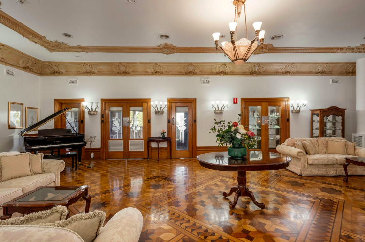 1930s Art Deco Mansion, Defining Luxury and Opulence of the Era