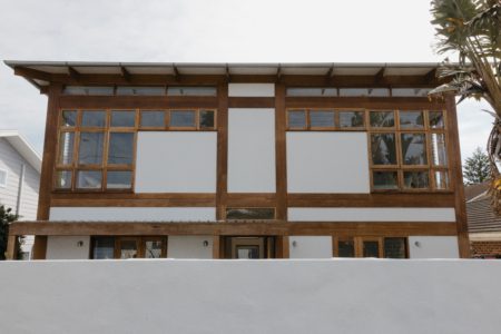 Japanese Modernist Beach House