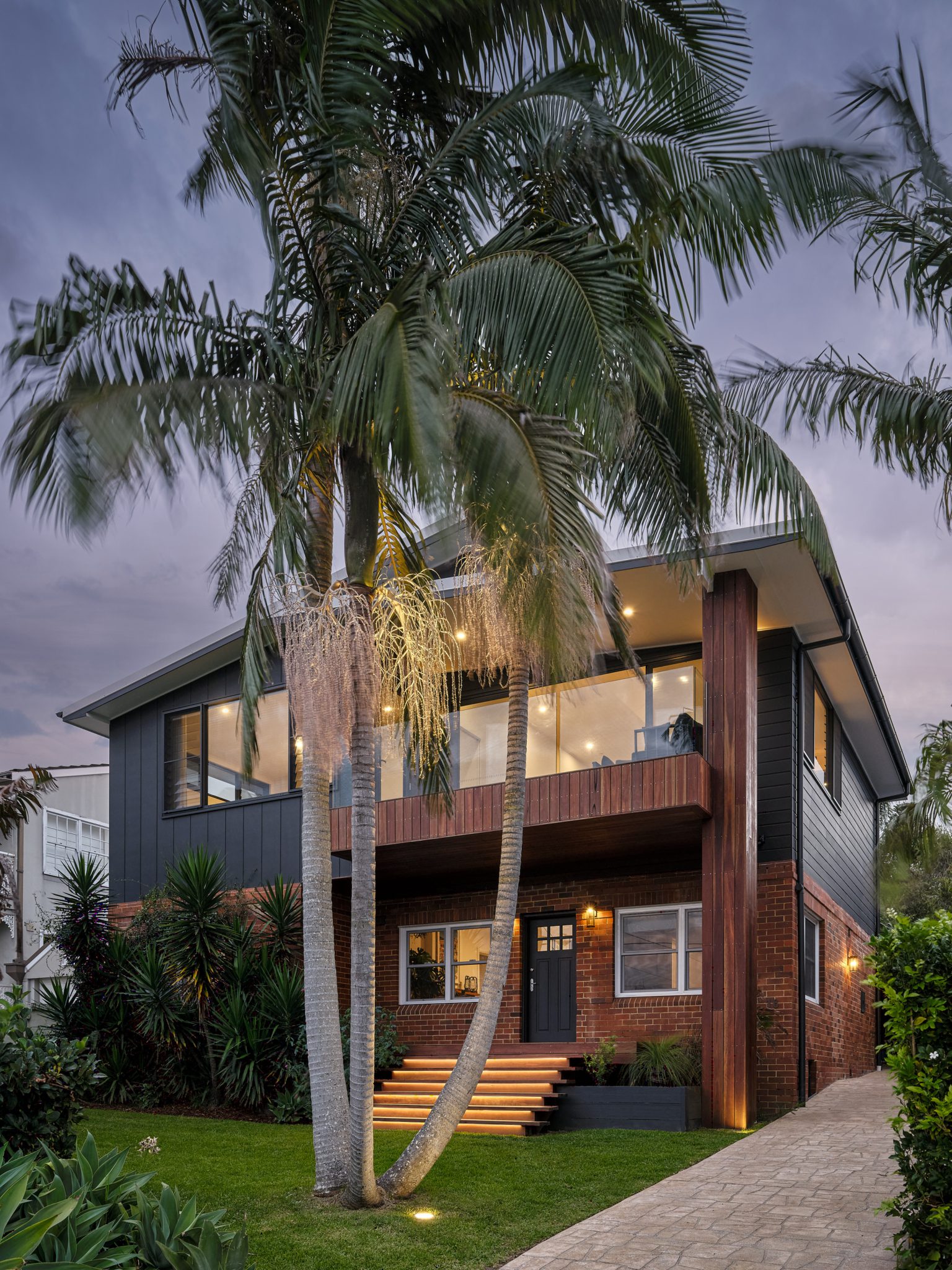 Collaroy Coastal Home with Grace and Style