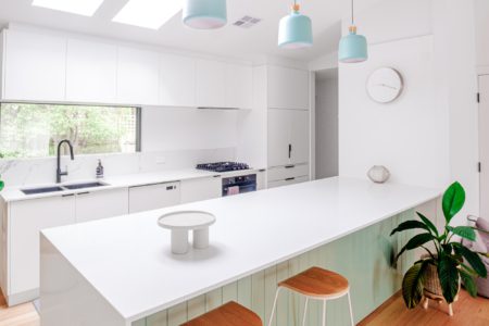 Renovated Hamptons Style home - Kitchen & Studio