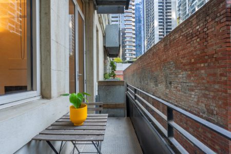 Warehouse Converted Melbourne Laneway Apartment