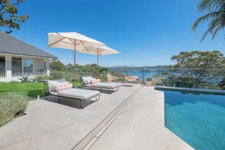 Mediterranean House with Pool and Views