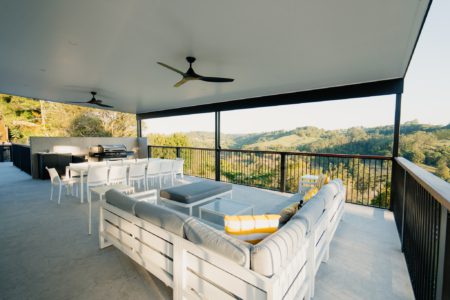 Hinterland Charm Ultimate Luxe Retreat