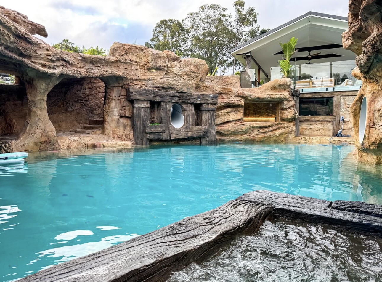 Rock cave sauna & gym space