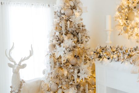 Luxe Christmas Living, with THE SEASONAL STYLING CO.