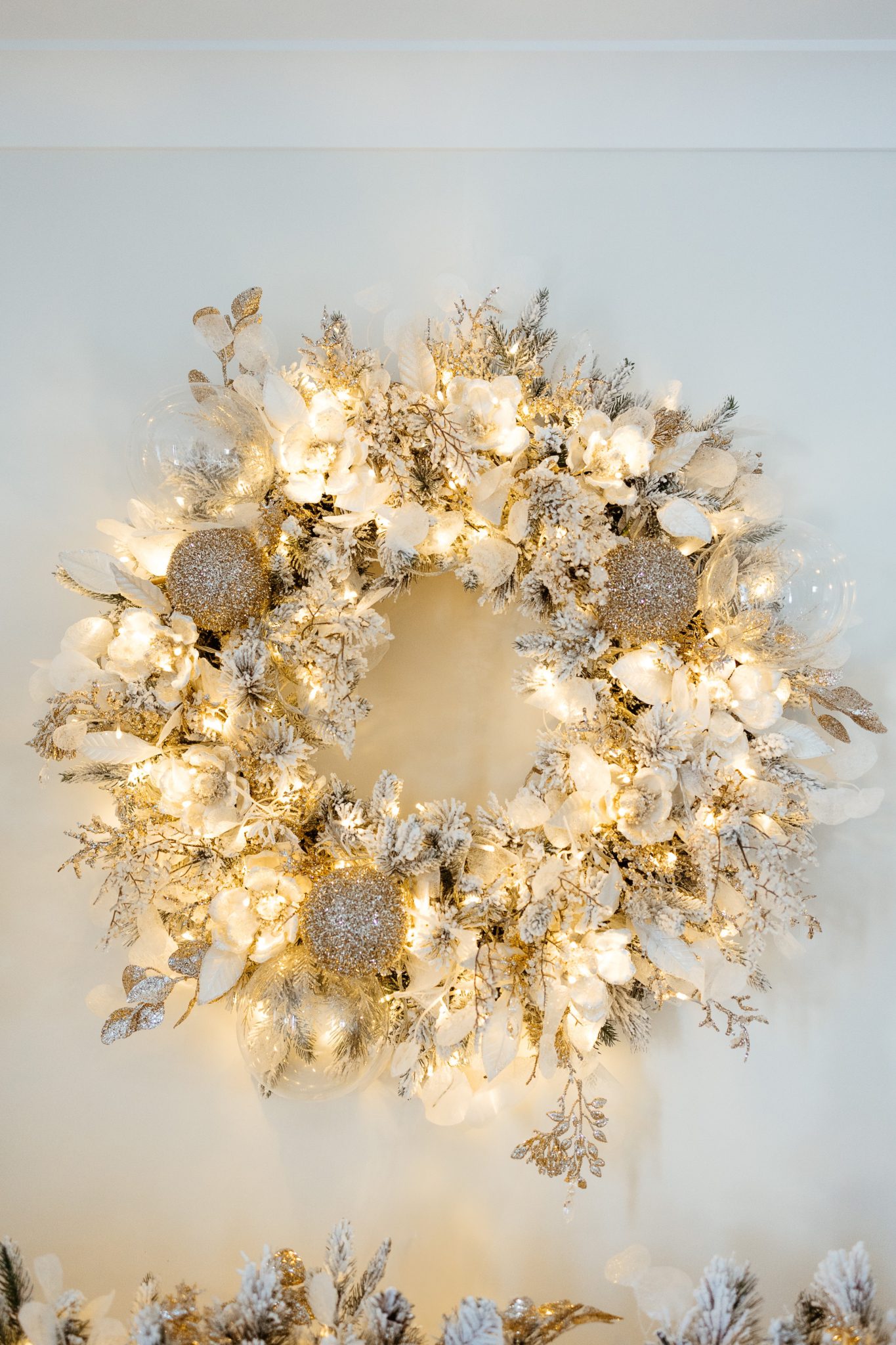 Luxe Christmas Living, with THE SEASONAL STYLING CO.