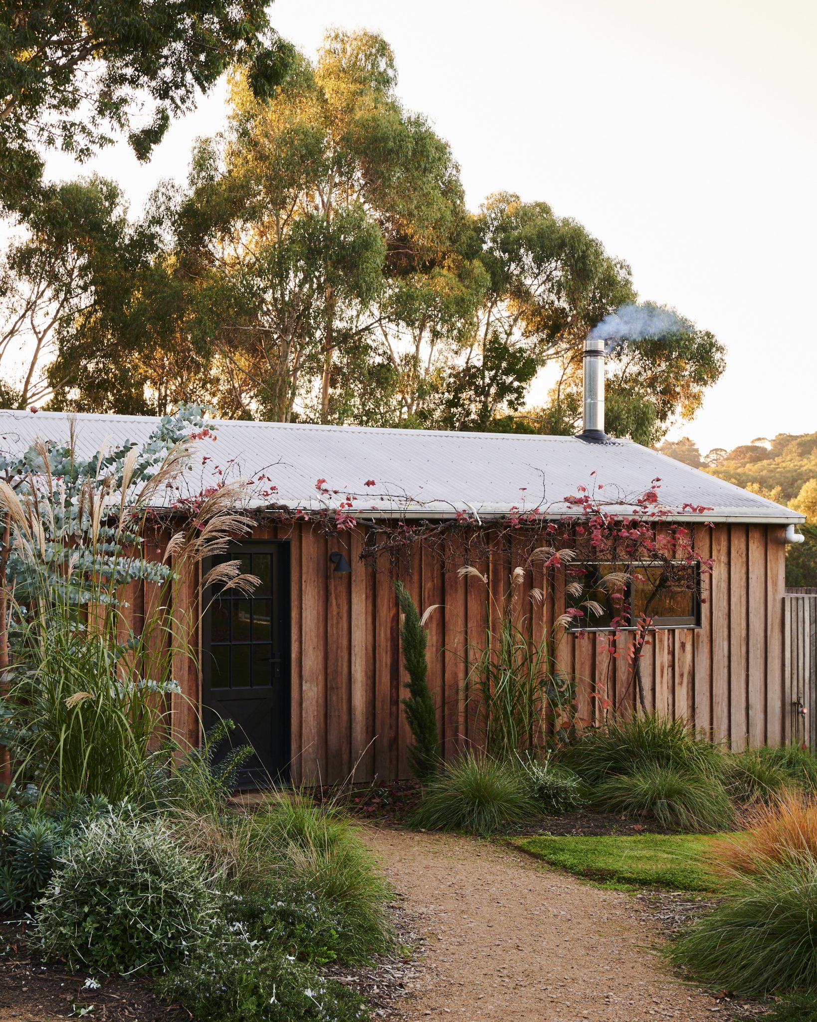 Three Playful Cabins in Red Hill