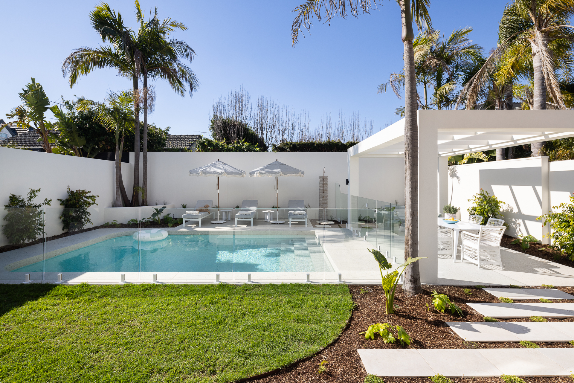 Bayside Luxe Mid Century Masterpiece with Palm Springs Pool