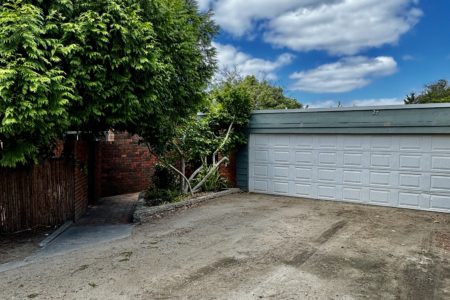 1974 Modernist Double Brick Beauty