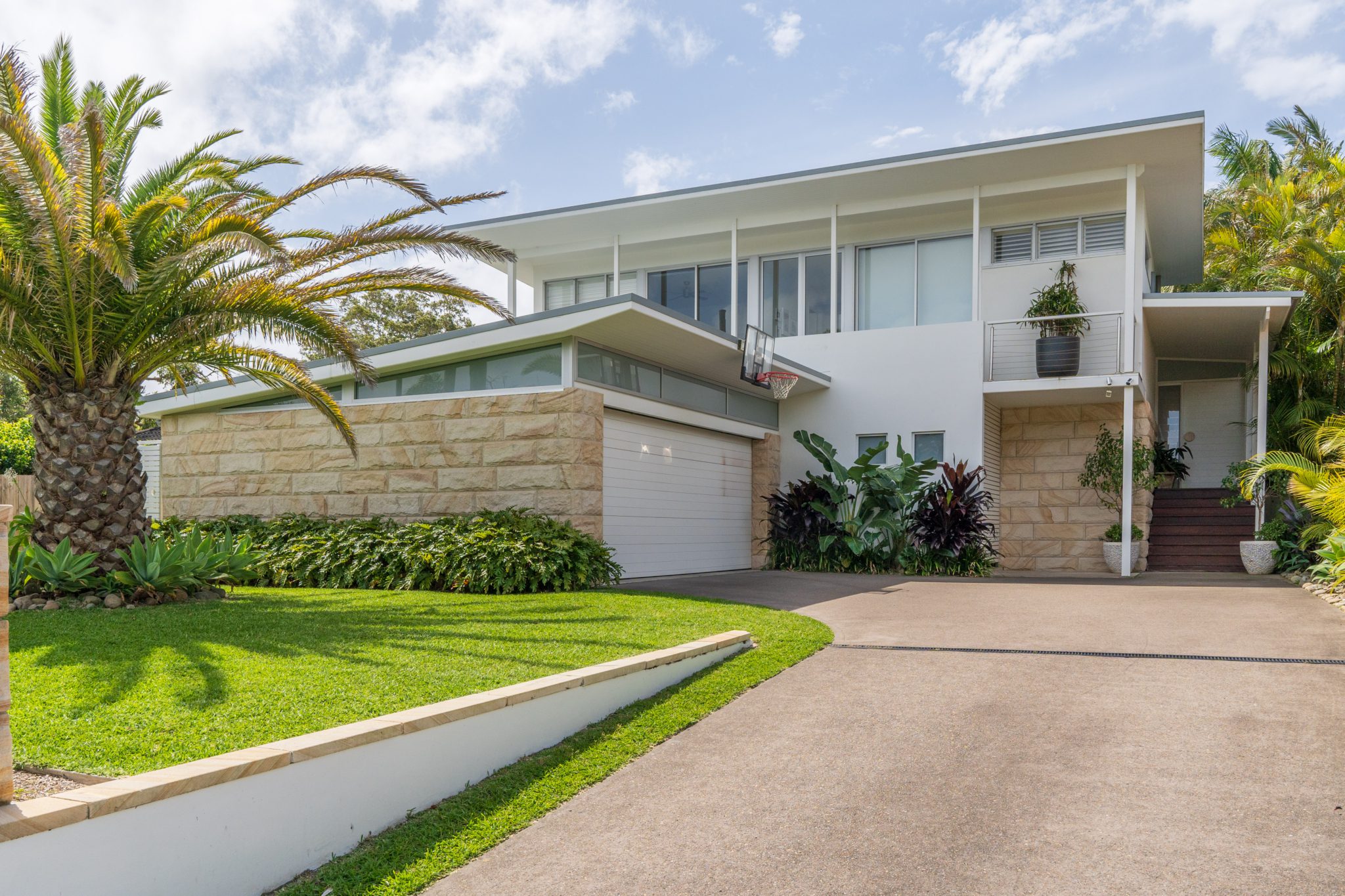 Avalon Coastal Luxury Beach House