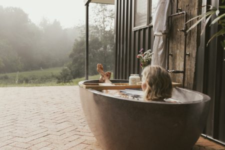 The Nature Lodge Farm Stay - Outdoor Bath and Mountain Views