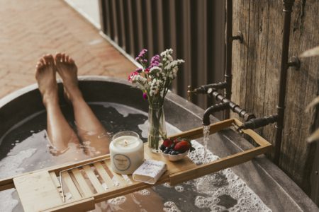 The Nature Lodge Farm Stay - Outdoor Bath and Mountain Views