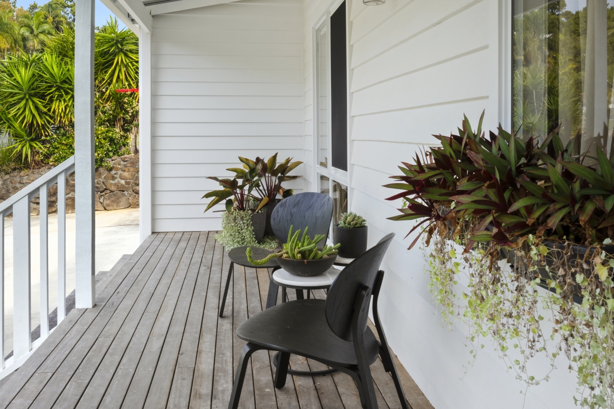 White Contemporary Cottage