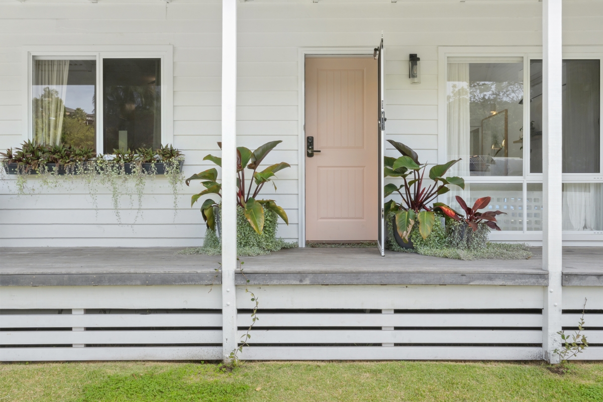 White Contemporary Cottage