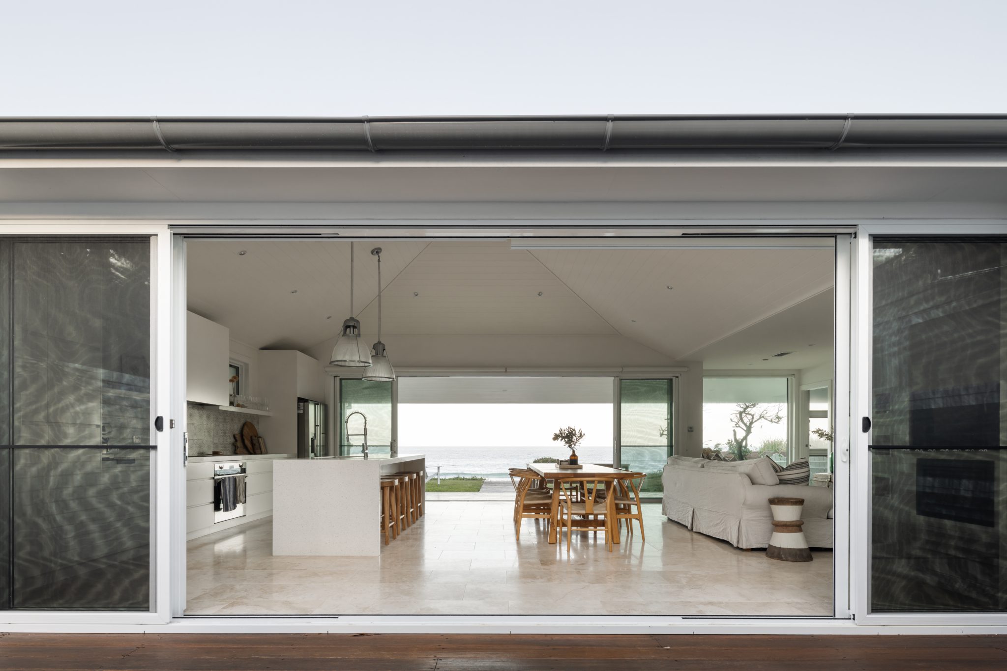 Umi – Beachfront Hamptons Style Home