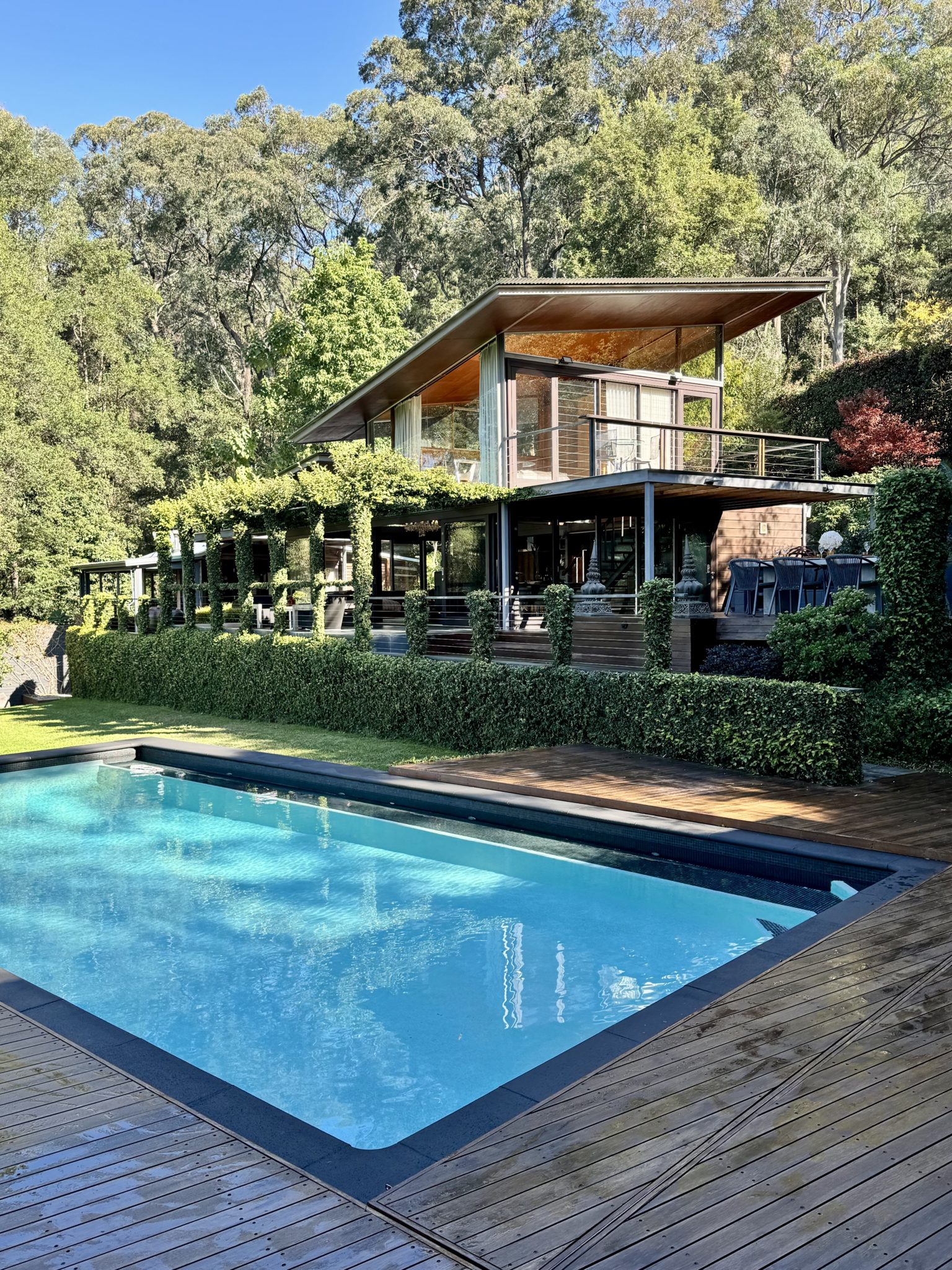 Architect-Designed Luxury Pool Escape Near Sydney