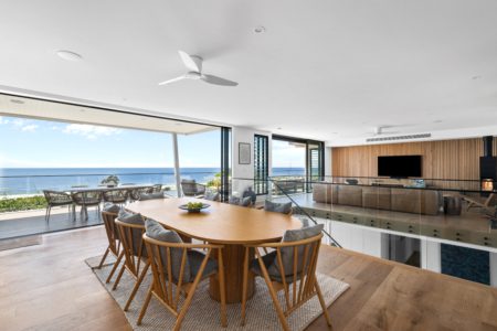 Palazzo Peregian - modern Beach House with Jaw-Dropping Ocean and Beach Views