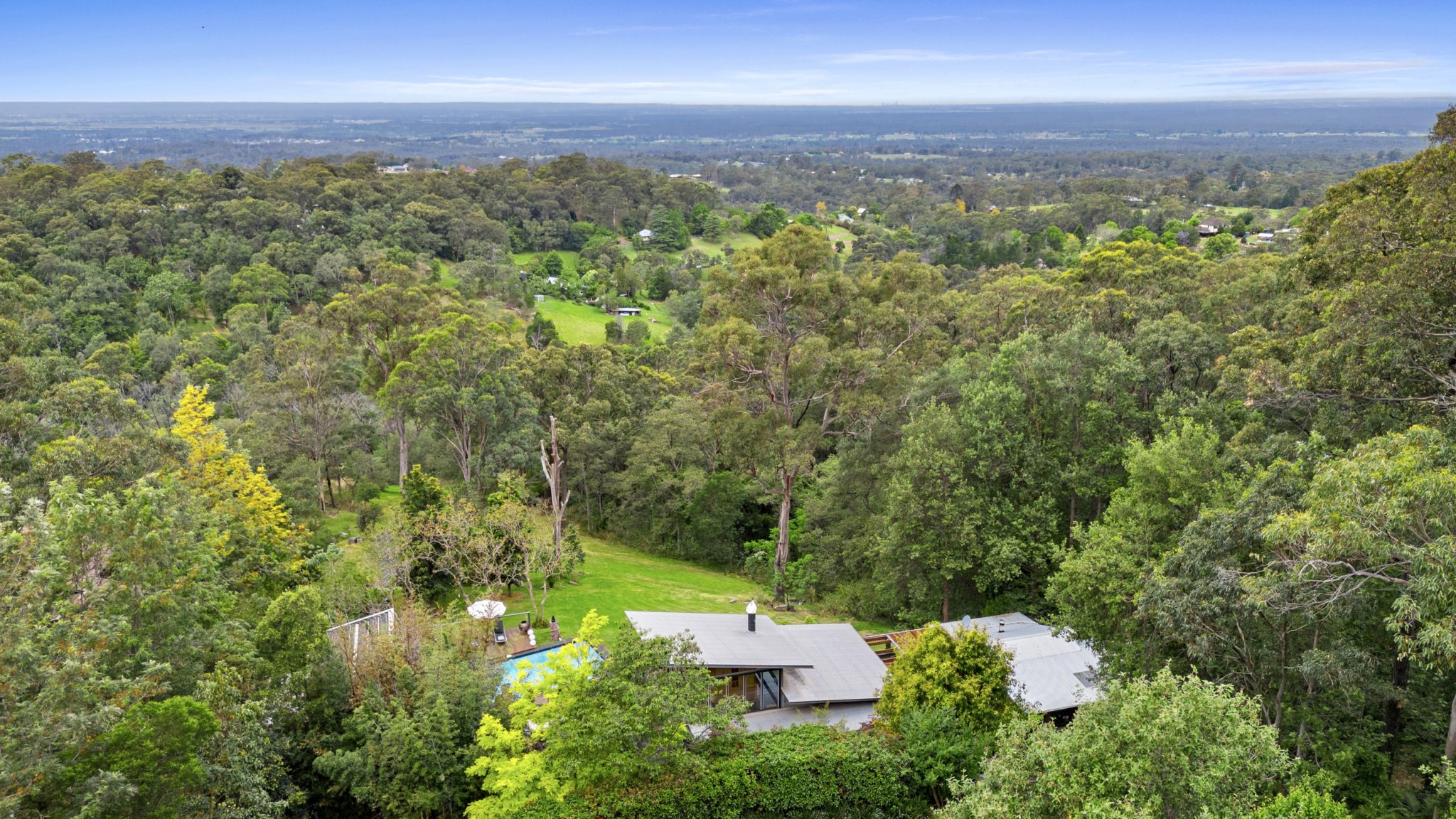 Architect-Designed Luxury Pool Escape Near Sydney