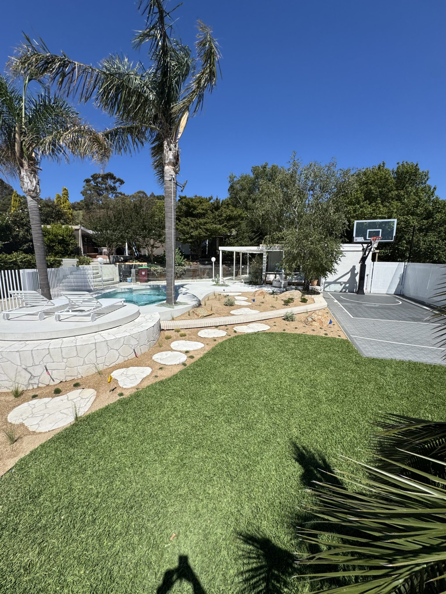 Mid Century Palm Springs Outdoor Oasis