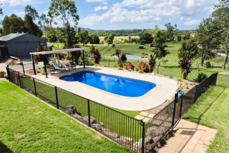 Riverbend Ranch in Tamborine