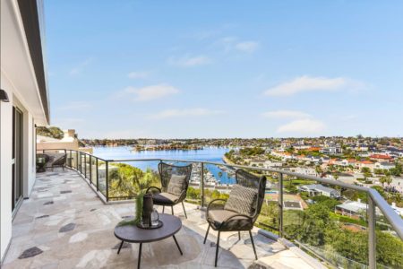 Stunning Waterfront Views: Elegant Family Home in Prestigious Hunters Hill