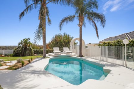 Mid Century Palm Springs Outdoor Oasis