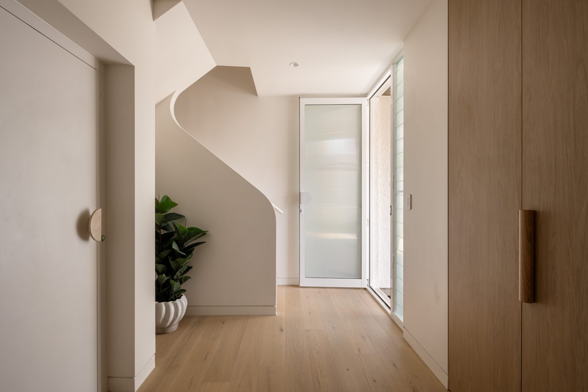 CALA | Luxury Coastal Townhome Shoot Location | Burleigh Heads, QLD