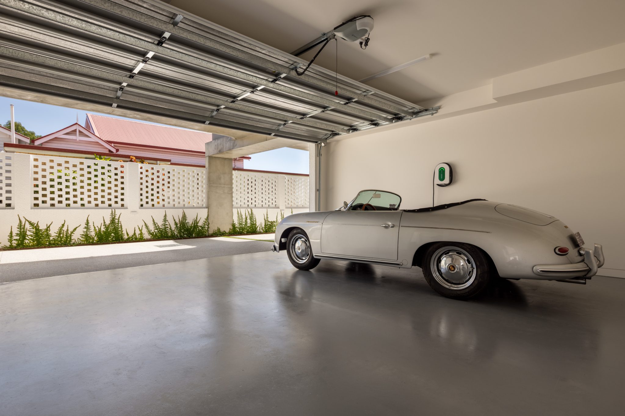 CALA | Luxury Coastal Townhome Shoot Location | Burleigh Heads, QLD