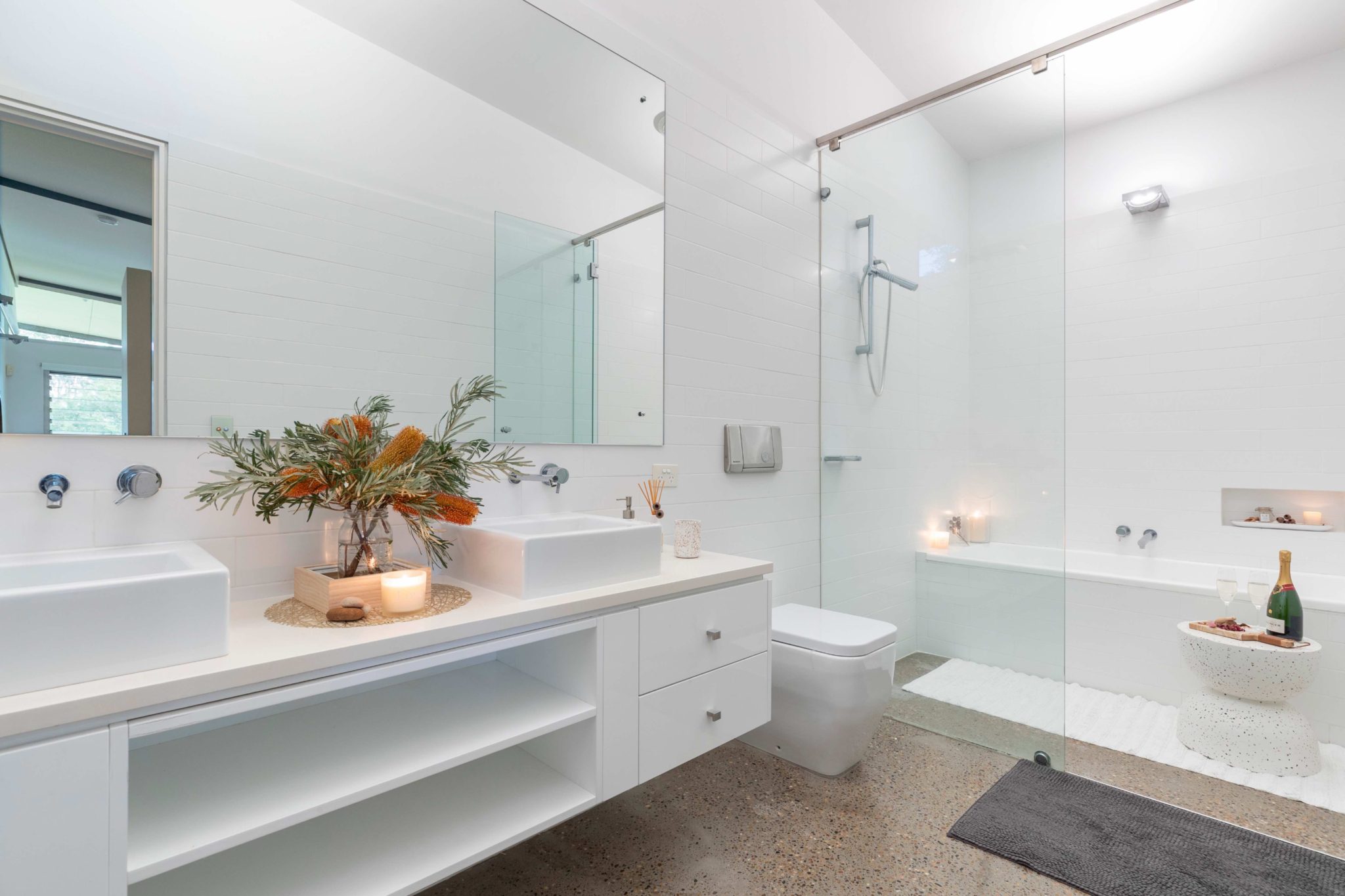 Modern Architectural Estate | Luxury Shoot Location | Newcastle, NSW