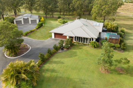Country Elegance | Rural Lifestyle Shoot Location | City of Moreton Bay, QLD
