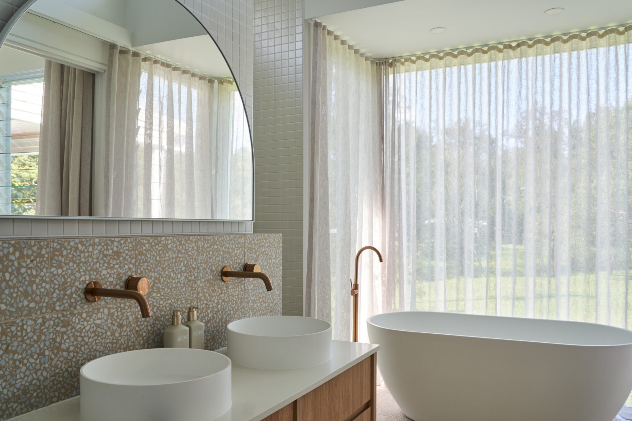 Light Filled Modern Acreage Home
