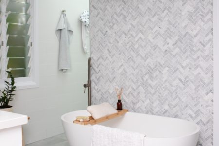 The Coastal Cottage | Light-Filled Shoot Location | Ashgrove, Brisbane, QLD