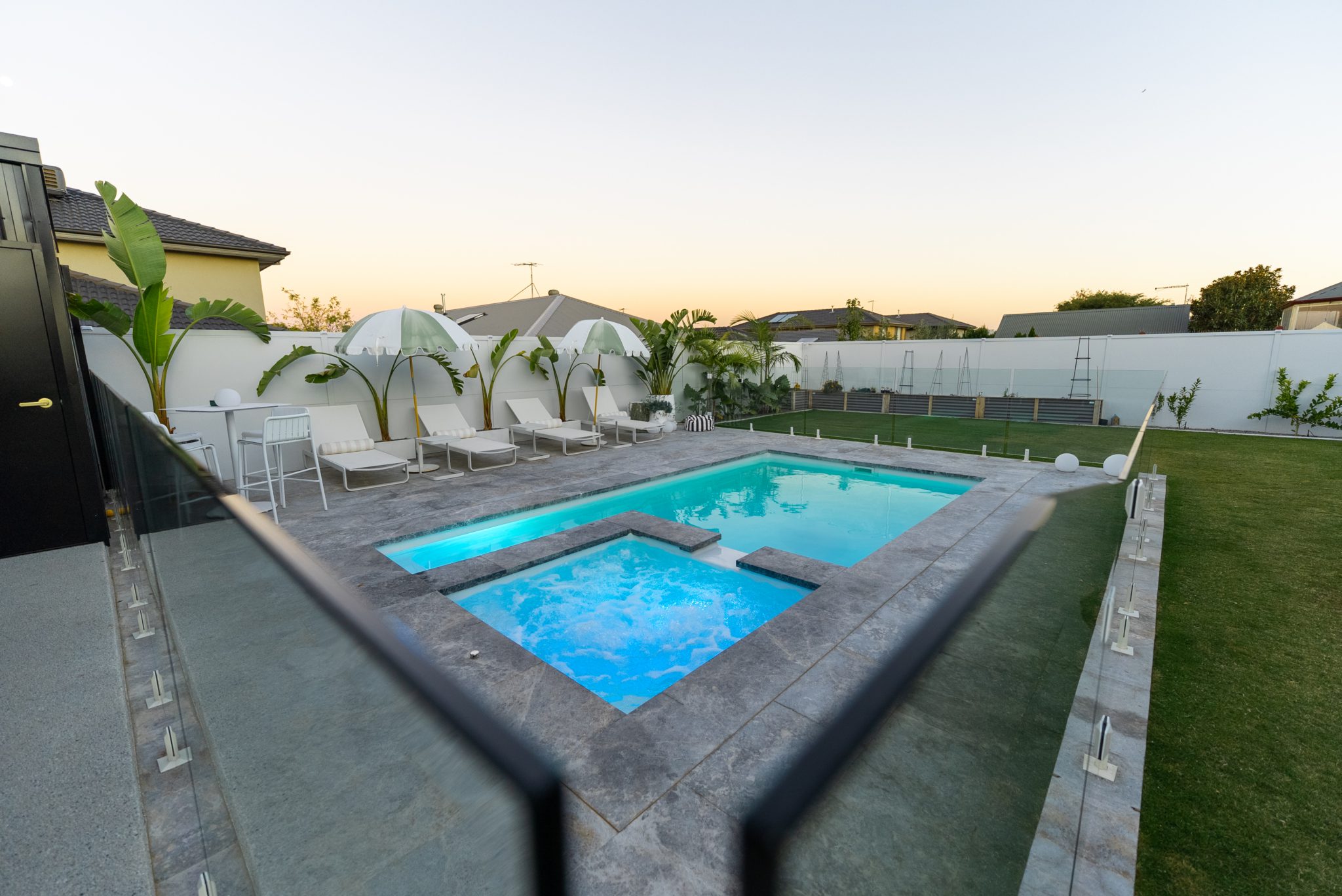 La Casa Nera | Palm Springs Inspired Modern Spanish Photoshoot Location | Hillside, VIC