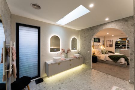 La Casa Nera | Palm Springs Inspired Modern Spanish Photoshoot Location | Hillside, VIC