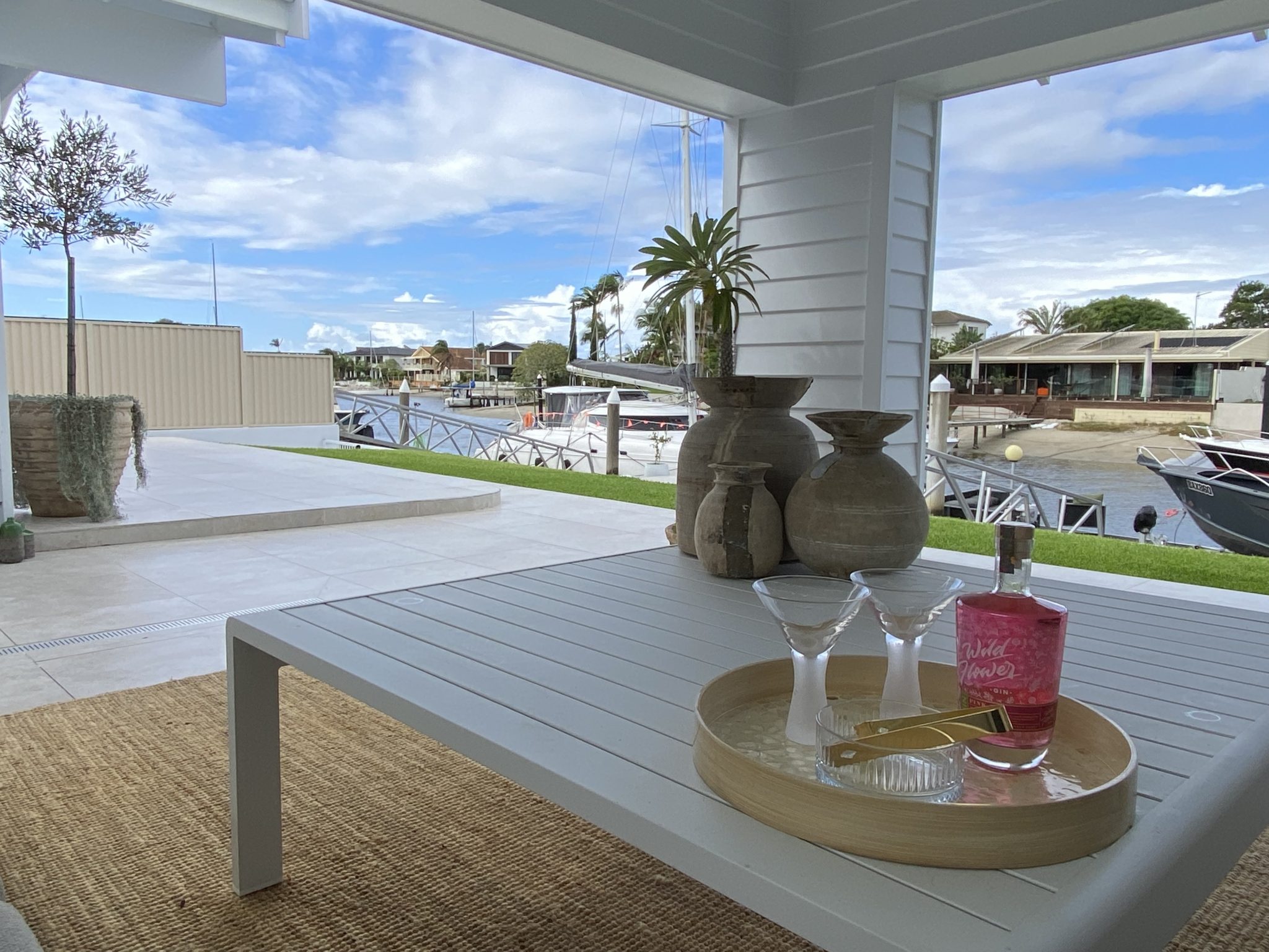 Casa del Arco | Contemporary Coastal Photoshoot Location | Gold Coast, QLD