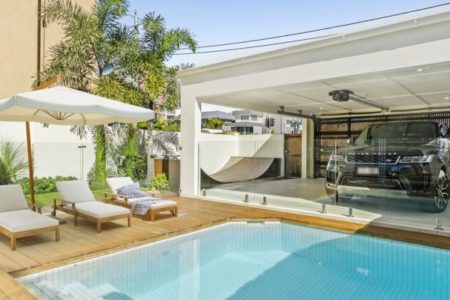 Coastal Beach House | Coastal Photoshoot Location | Gold Coast, QLD